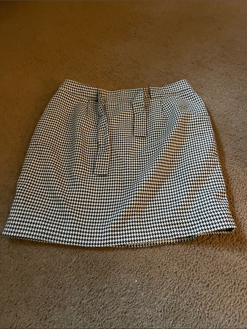 LOFT Houndstooth Mini Skirt - Black & White